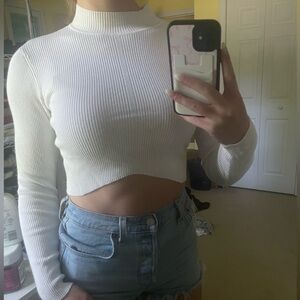 White Ribbed Garage Asymmetrical Mock Neck Longsleeve Crop Top